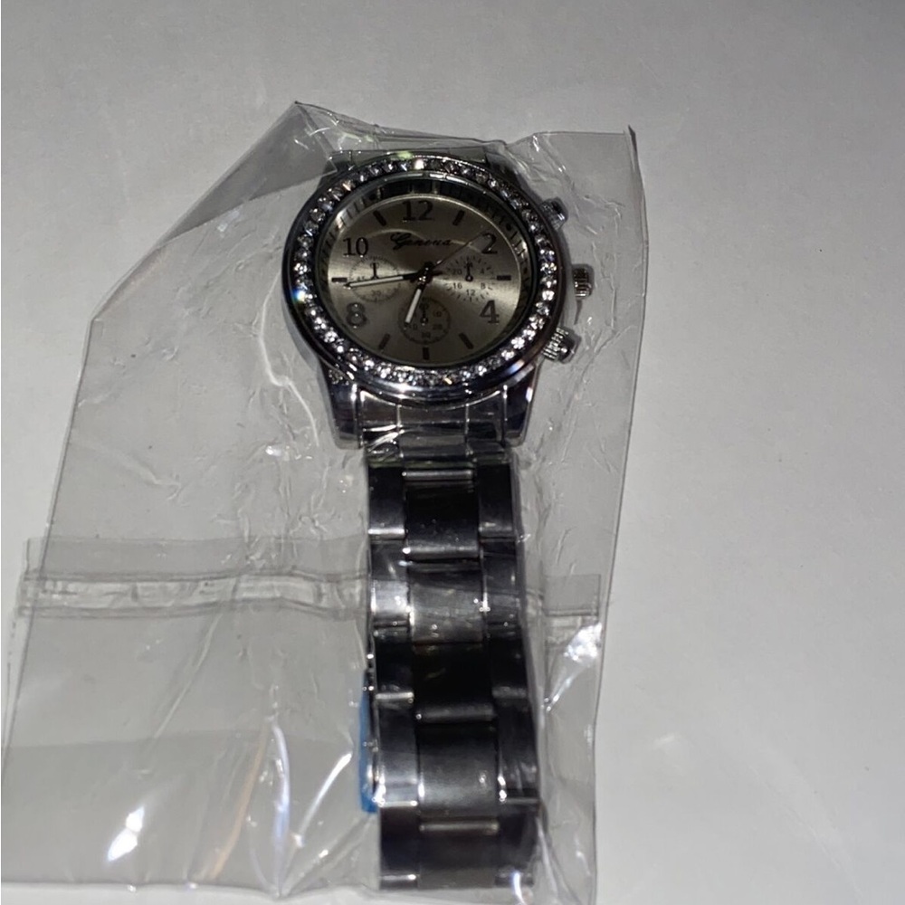 Classic Geneva Rhinestone Black & Rose Gold Watch